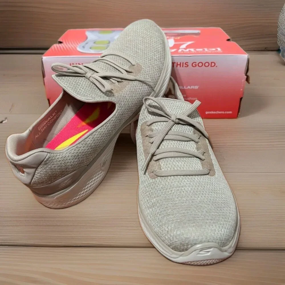 Skechers GOwalk 4 Women’s Walking Shoes Gray Size 10 All Day Comfort Nice shoes